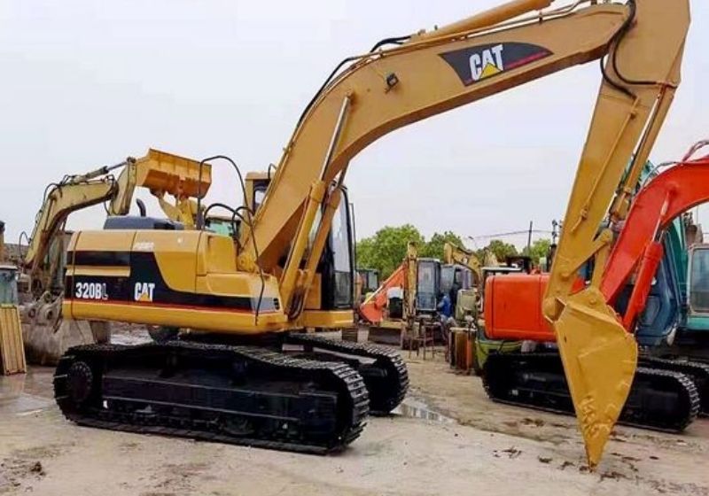 CAT 320L Track Excavator