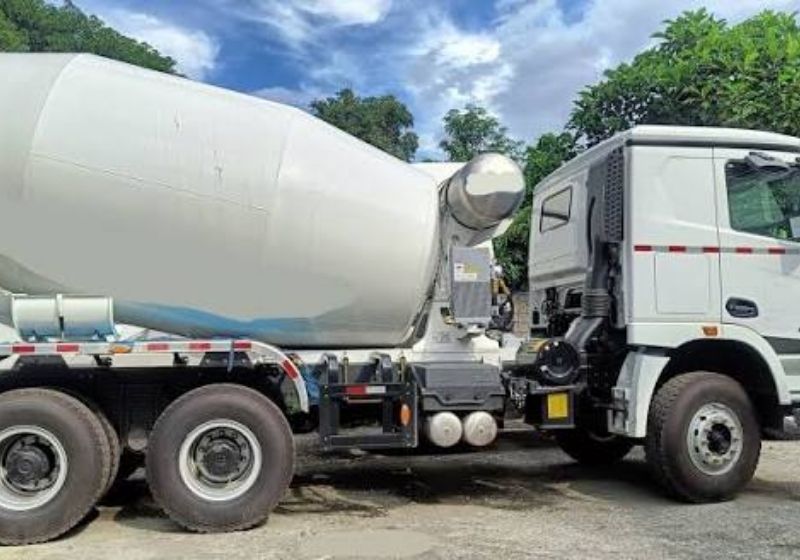 Mobile Concrete Mixer 8m³